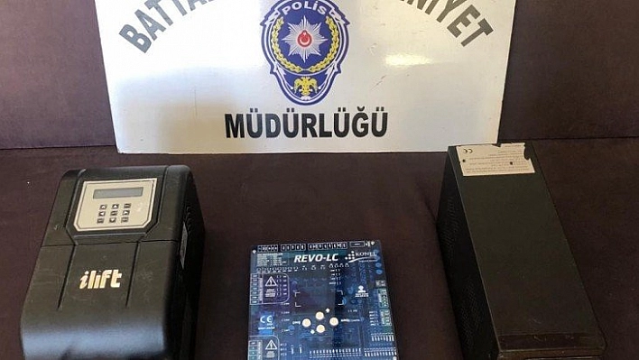 Polis alıcı kılığında