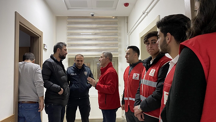 Polislere iftar sürprizi