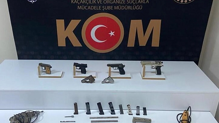 Polisten silah operasyonu