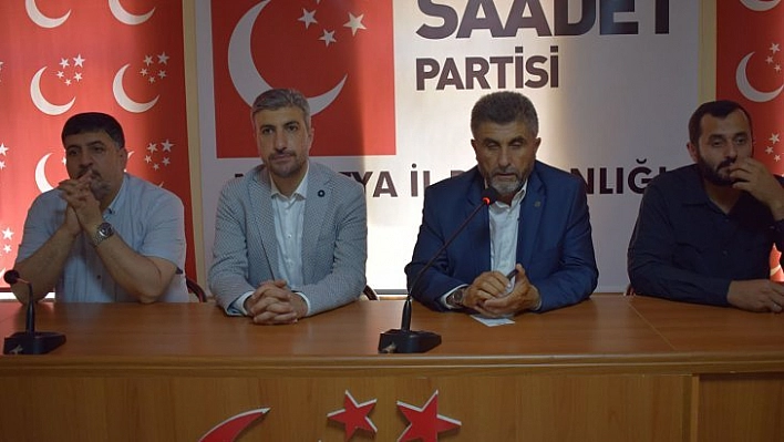 Saadet'te bayramlaşma