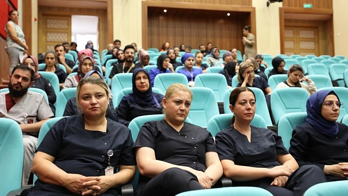 Sağlık çalışanlarına şiddetle mücadele eğitimi verildi