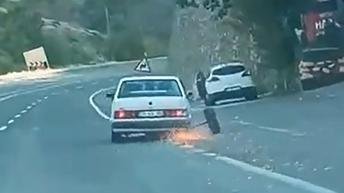 Şahin'in seyir halindeyken tekeri koptu