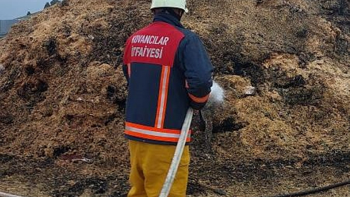 Samanlıkta yangın çıktı