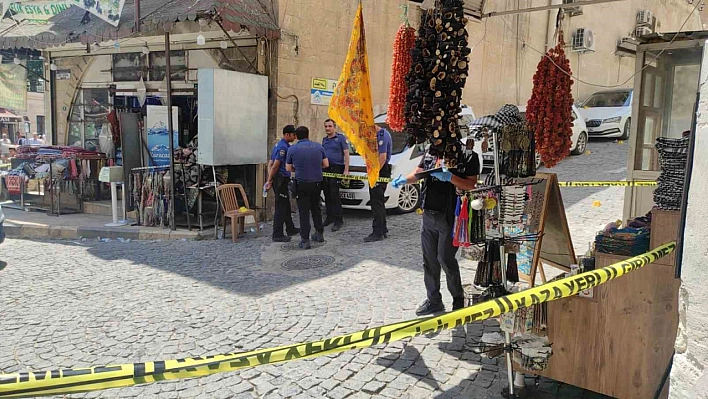 Silahlı ve bıçaklı kavga: 2 yaralı