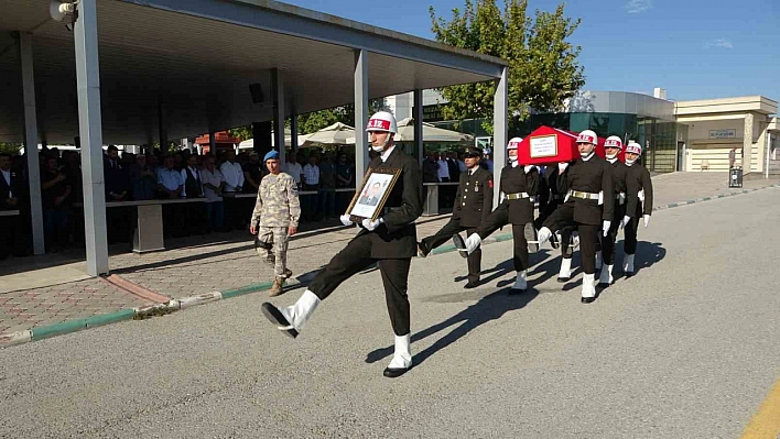 Şehit Uzman Çavuş Mehmet Kökcü son yolculuğuna uğurlandı!