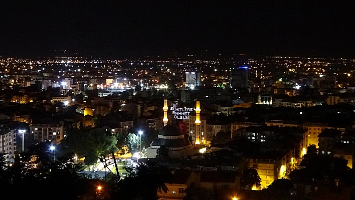 Sela Sesleri Malatya Semalarında Yankılandı… 15 Temmuz'da Manevi Bir Anma!