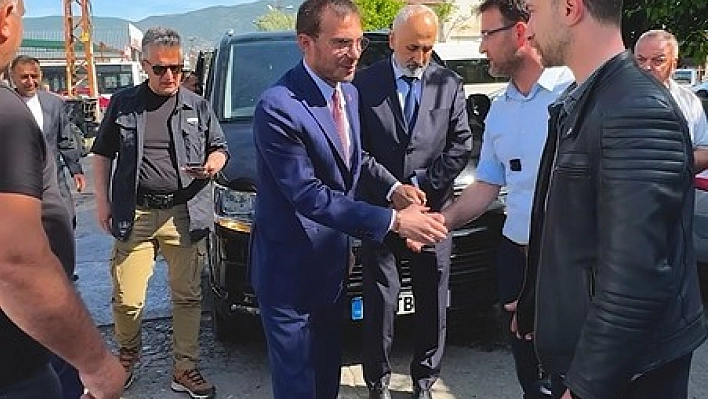Sen bana söyleyeceksin biz de yapacağız