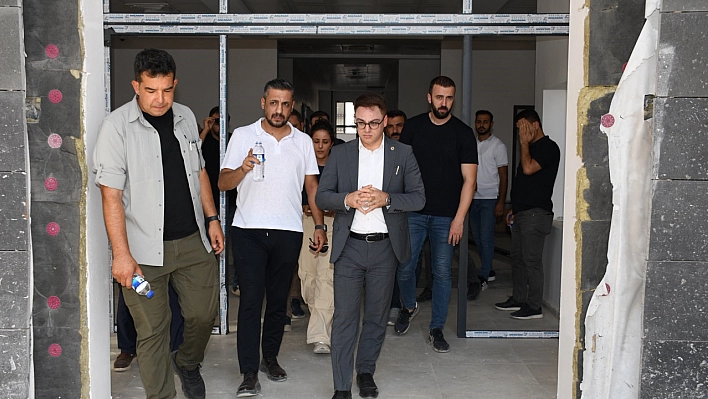 Şırnak Vali Yardımcısı Çiçek, Silopi'de kamu yatırımlarını inceledi