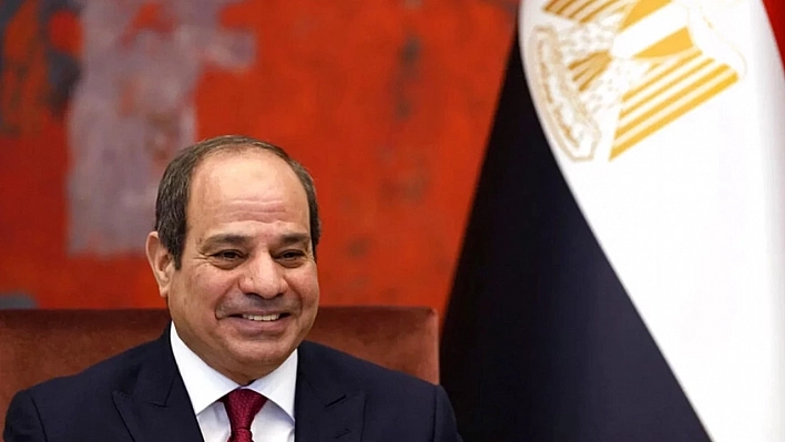 Sisi, yüzde 90 oyla yeniden cumhurbaşkanı