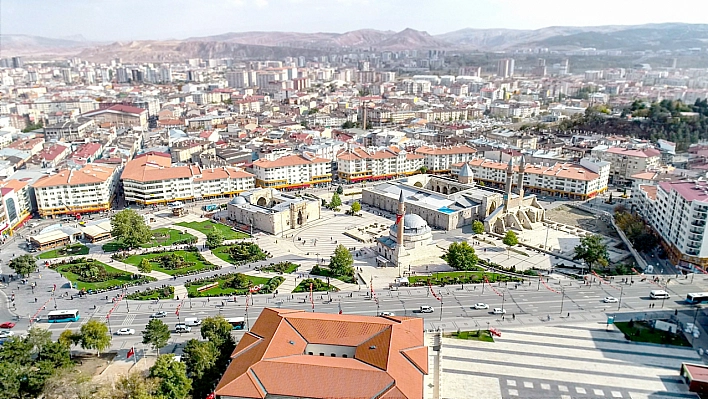 Sivas'ta araç sayısı 205 bine yaklaştı
