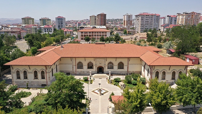 Sivas'ta müzelerin ziyaretçi sayısı azaldı