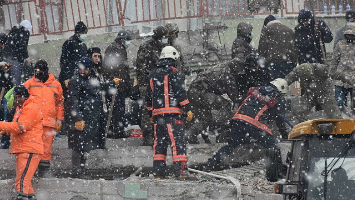 Su uyarısı: İkinci bir açıklamaya kadar içmeyin