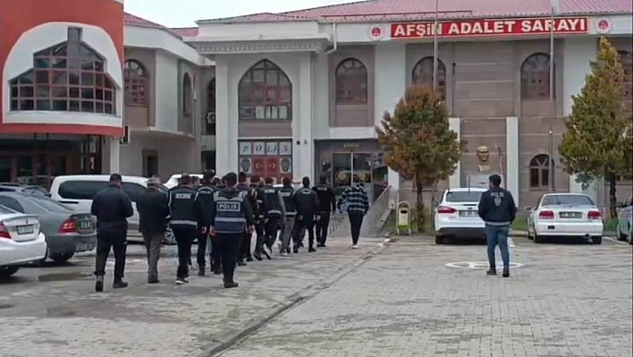 Tefecilik ve nitelikli yağma operasyonuna 5 tutuklama