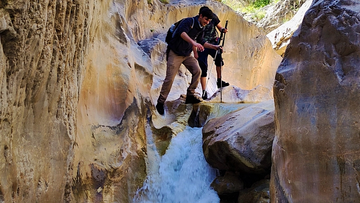 Telefondan 3 milyon yıllık kanyon keşfettiler