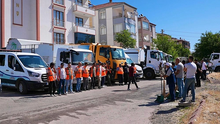 Temizlik çalışmaları devam ediyor
