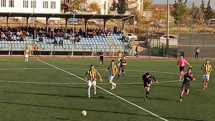 Arguvanspor evinde galip