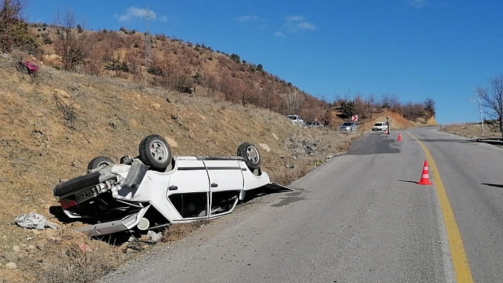 Trafik kazası 2 yaralı