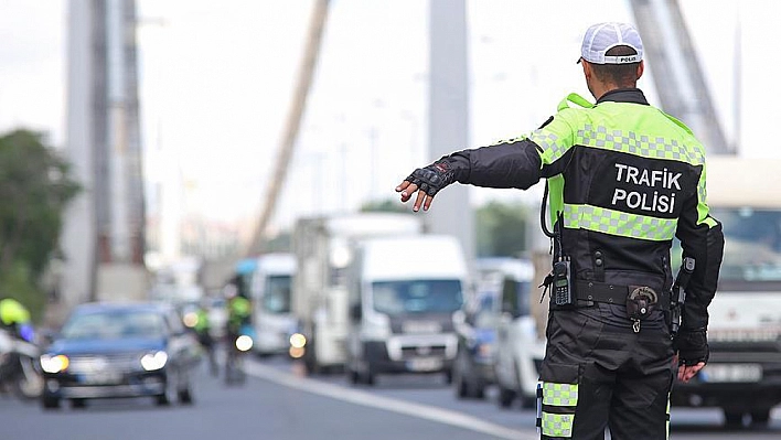 Trafikten men edilen araç sayısı belli oldu