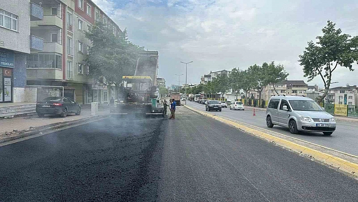 Tuzla Caddesi'nde üstyapı yenileniyor