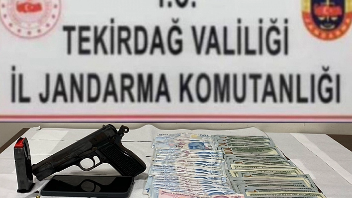 Kendilerini Jandarma Olarak Tanıttılar... Dolandırıcılık Yaptılar