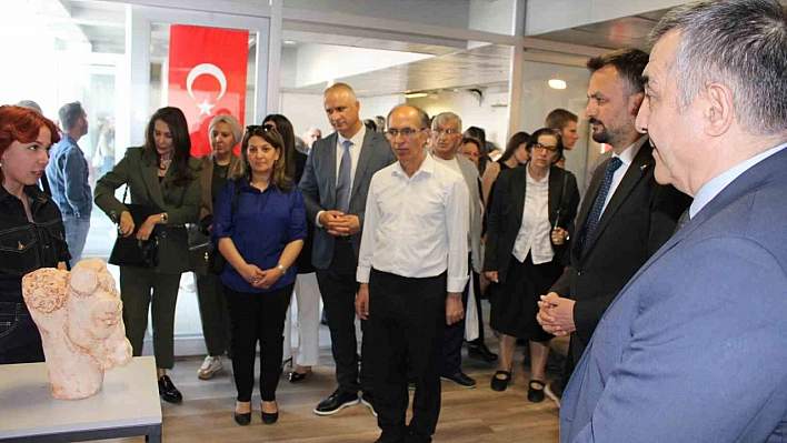 Üniversite öğrencileri hünerlerini sergiledi