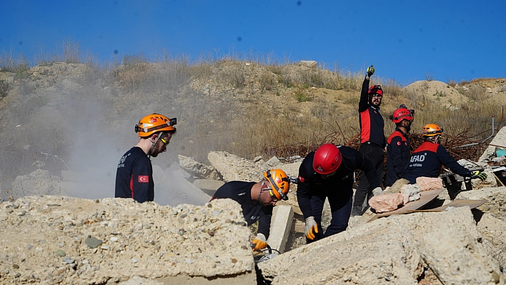 Uşak'ta Deprem Saha Tatbikatı Gerçekleştirilecek