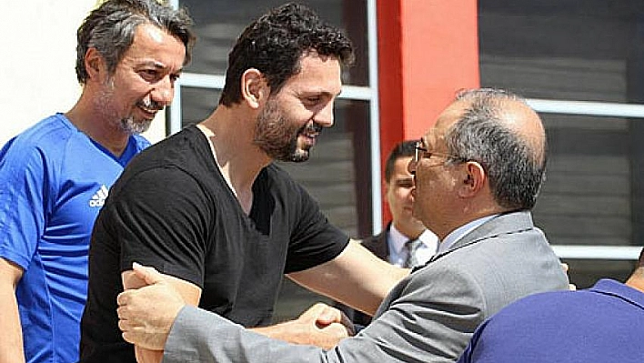 Başarılar diledi 