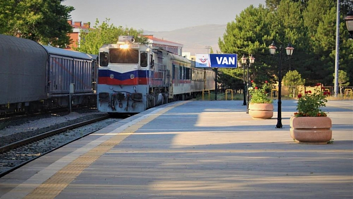 Van-Tahran arası tren seferleri başlıyor!