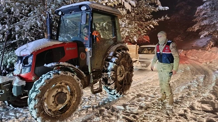 Vatandaşların yardımına Jandarma ekipleri yetişti