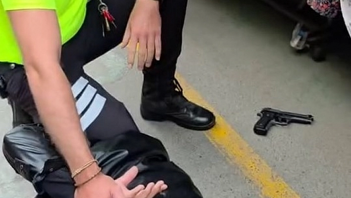Yaz ortasında montu şüphe uyandırdı