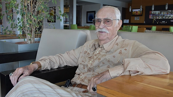 Yeşilçam'ın unutulmaz oyuncularından 'Eşref Kolçak'