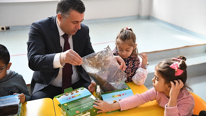 Minik öğrencilere özel etkinlik: Tarımı öğreniyorlar...