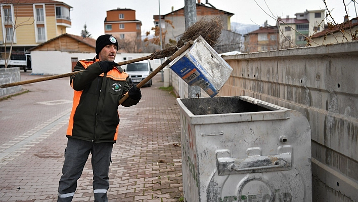 Yeşilyurt İlçeyi Pırıl Pırıl Yapmak İçin Vites Yükseltti