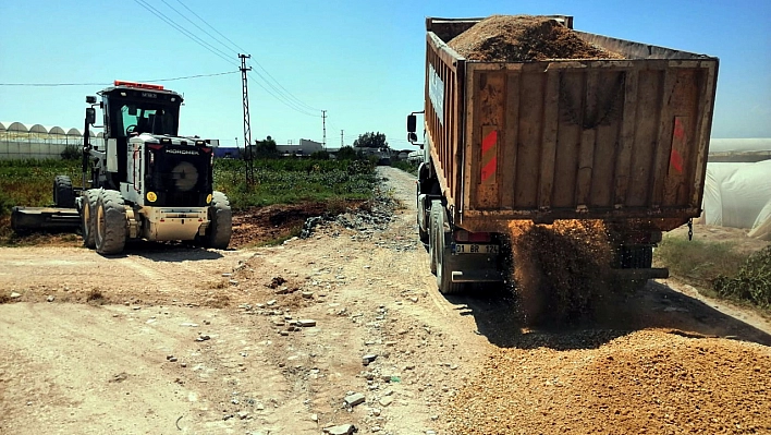 Yol açma çalışmaları hız kazandı