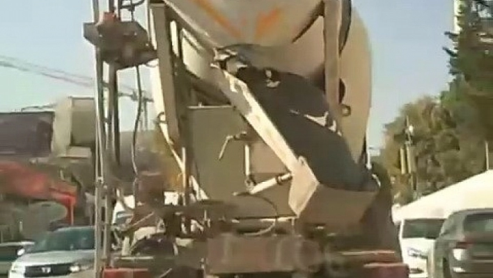 Yola beton dökerek ilerledi