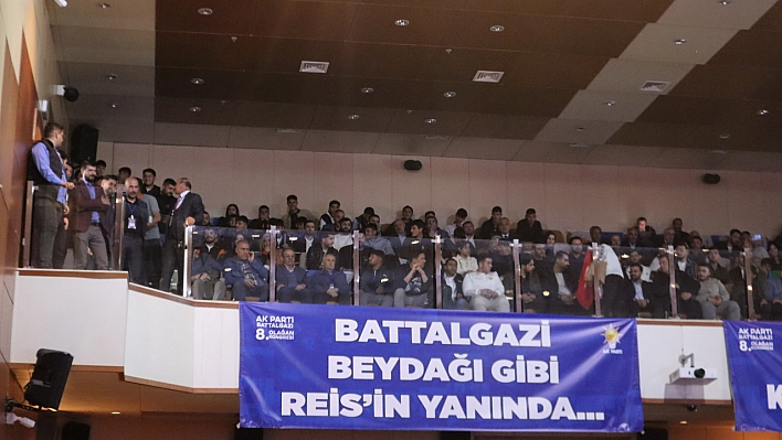 AK Parti'de Yeni Yönetim Listesi Belli Oldu...! Kahveci Güven Tazeledi