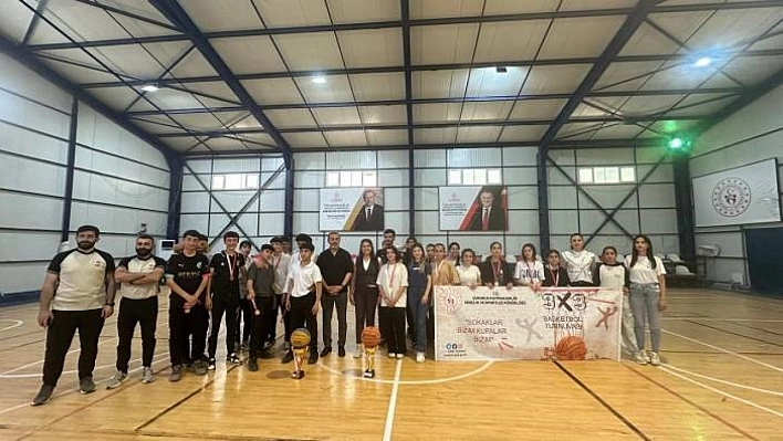 Yüksekova ve Çukurca'da basketbol rüzgarı esiyor