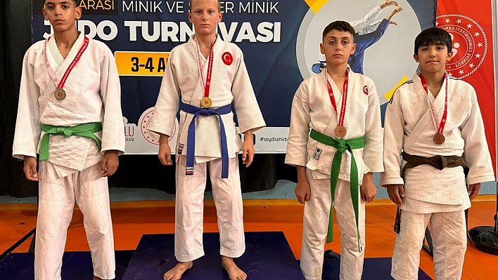 Judo Turnuvası'nda şampiyon Ümraniye