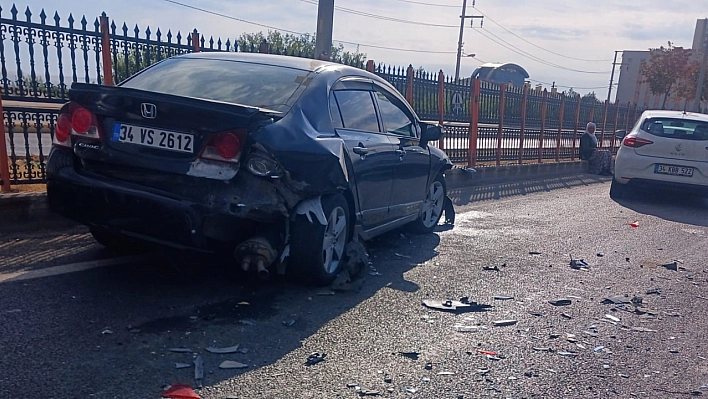 Zincirleme Kaza Trafiği Ferç Etti