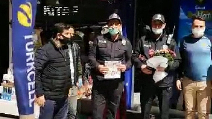 Kavga ihbarına giden polise sürpriz