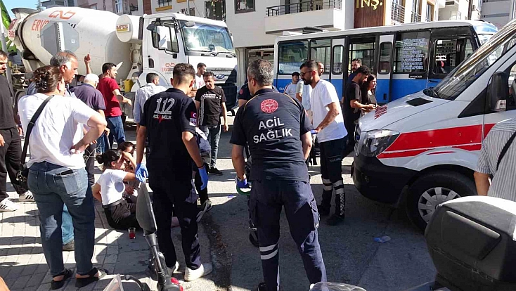 Malatya'da freni boşalan minibüs dehşet saçtı: 2'si çocuk 7 yaralı
