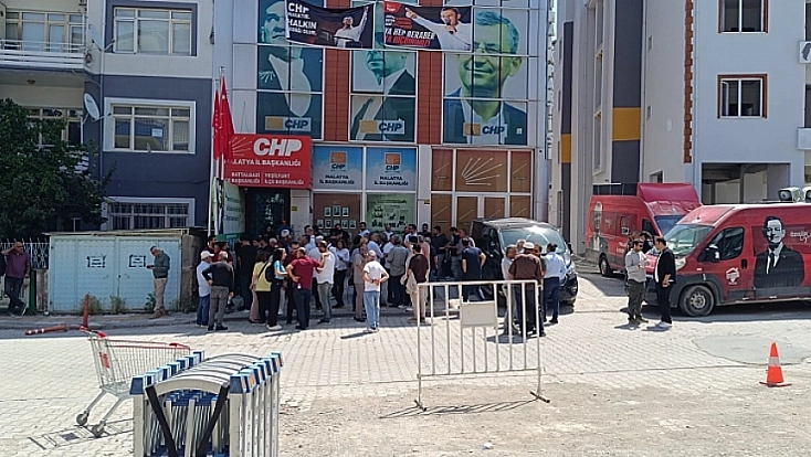 CHP’de sular durulmuyor: Malatya’da 4 ilçe başkanı daha görevden alındı