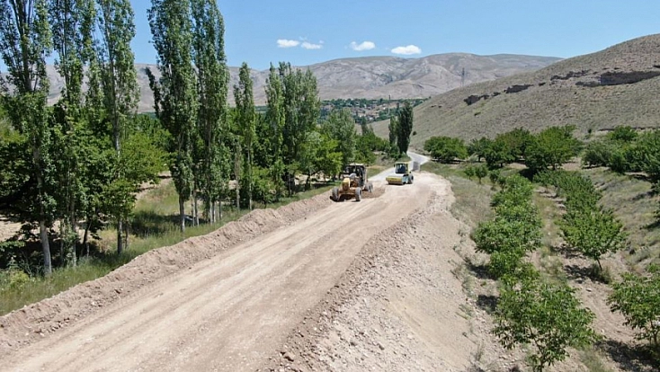 Malatya'da 55 mahalleyi birbirine bağlayan 'Çile Yolu' tarih oluyor!