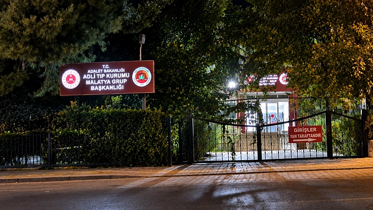 Malatya’da aile faciası: Babasını bıçaklayarak öldürdü!