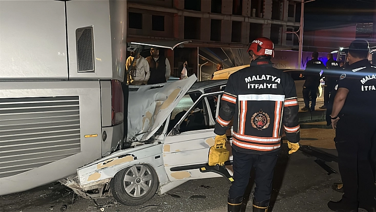 Malatya’da Çevreyolu'nda kaza: 3 kişi yaralandı
