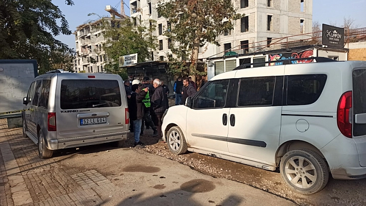Malatya Fuzuli Caddesi’nde Esnaf Kavgası Kanlı Bitti: 3 Yaralı
