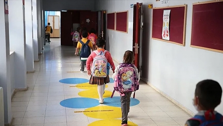 MEB eğitim dönemi öncesi uyardı: Velilerden ücret talep edilmeyecek!