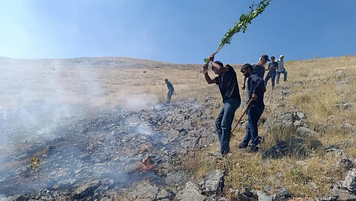 Son dakika | Malatya'da anız yangını: Alevler dağlık alana yayıldı!
