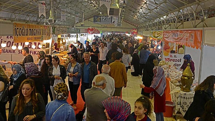 Tarım fuarı yoğun ilgi gördü 