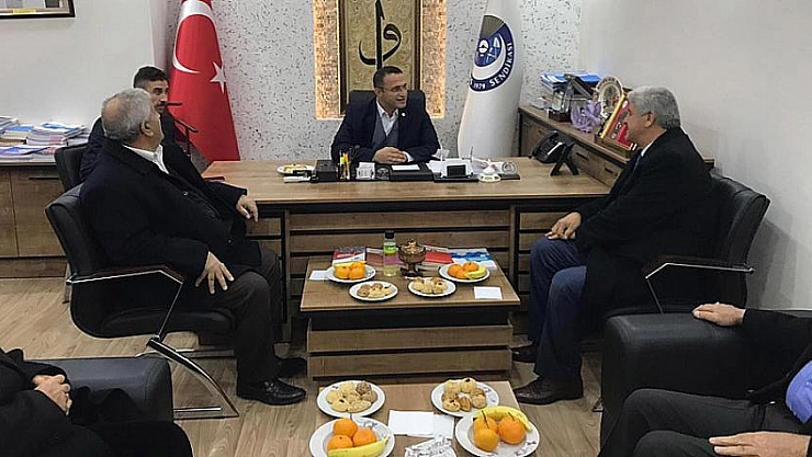 Kendimize güveniyoruz 